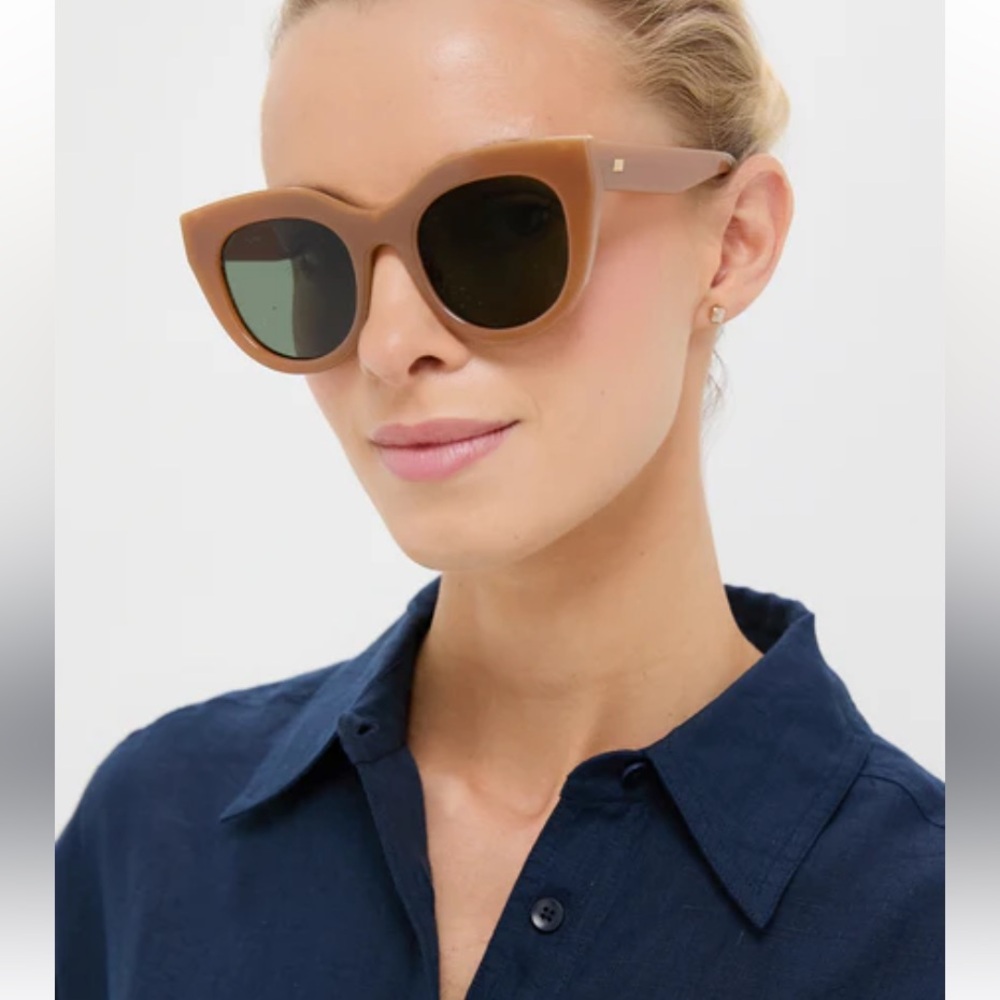 LE SPECS Caramel Air Heart Sunglasses